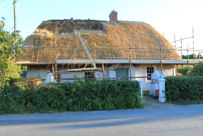 Thatched House, Ballygarran, Wexford 12 - Thatching In Progress